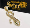 Pendentif en forme de serpent