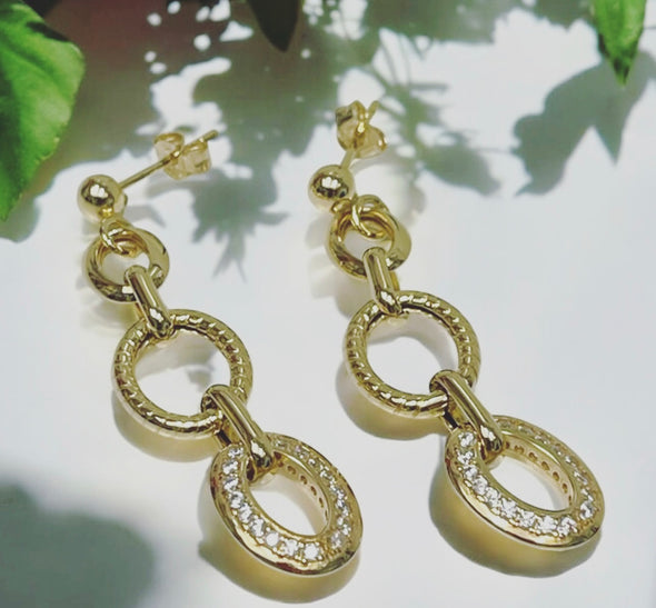 Lois dangling earrings