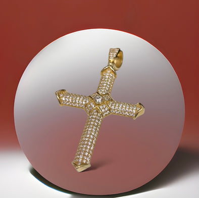 Pendentif en forme de croix