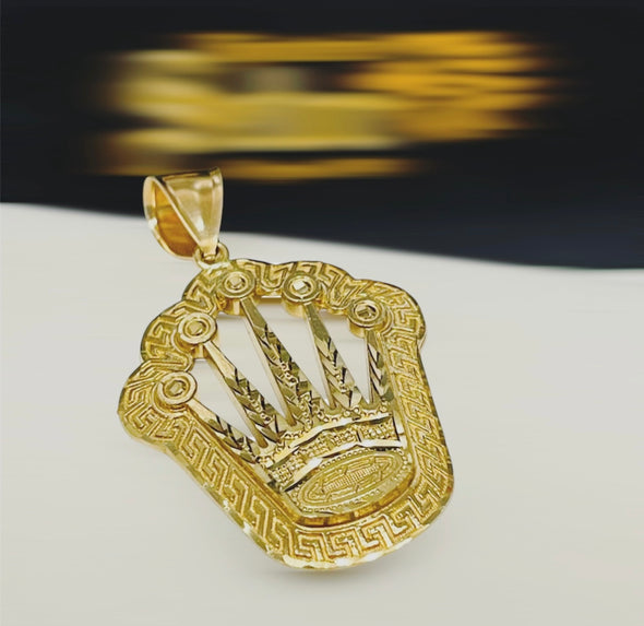 Crown pendant