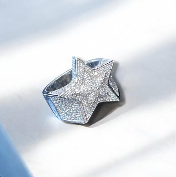 Diamond star ring