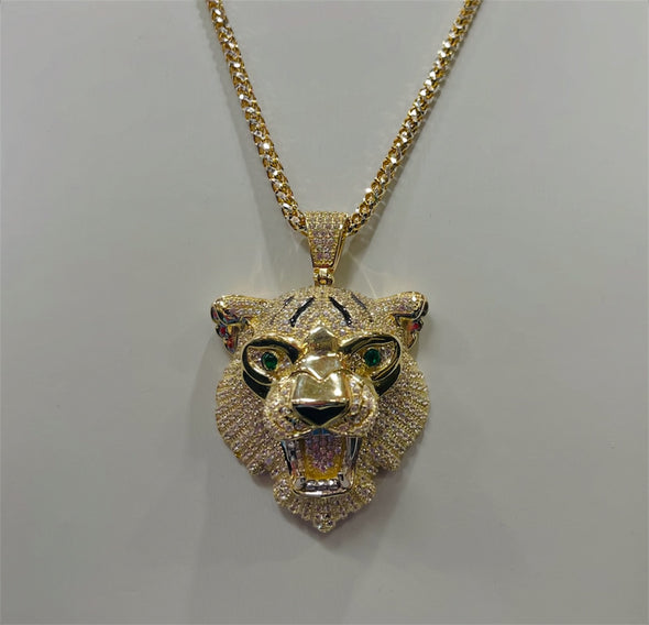 Panther pendant with Snake chain