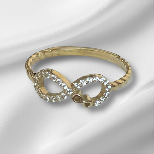 Infinity ring